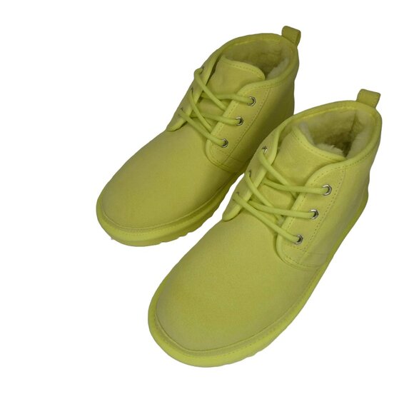 UGG Women's Neumel Boot Authentic and Original Box Style 1094269 - Picture 2 of 12